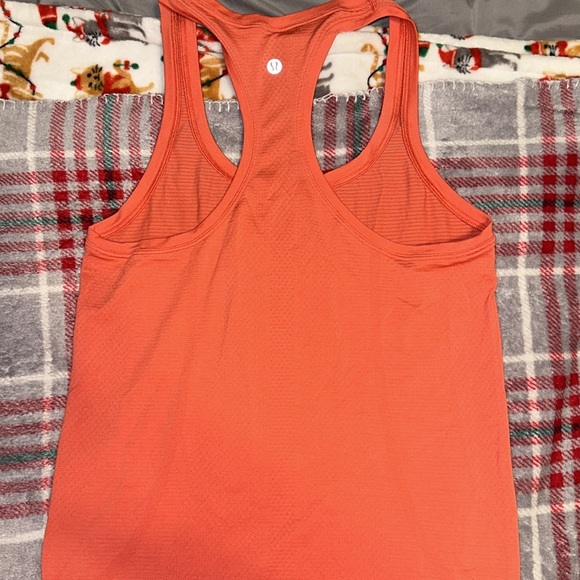 Lululemon racerback tank top long version - Picture 3 of 4
